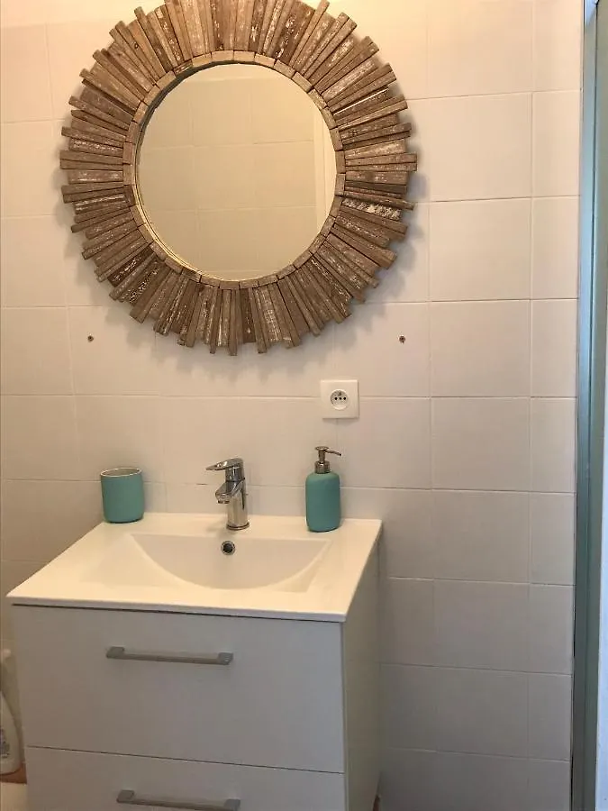 La Petite Escarpolette Apartment Arzon