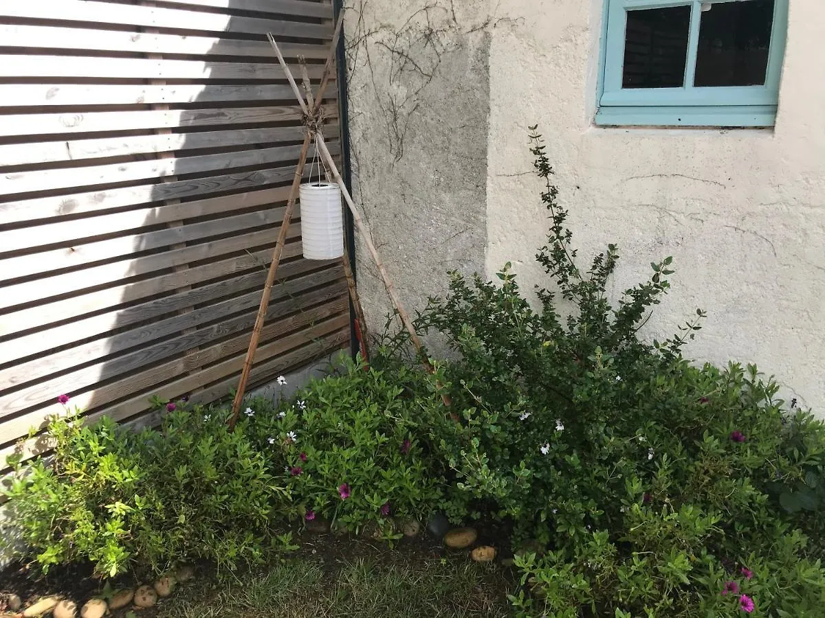 La Petite Escarpolette Apartment Arzon